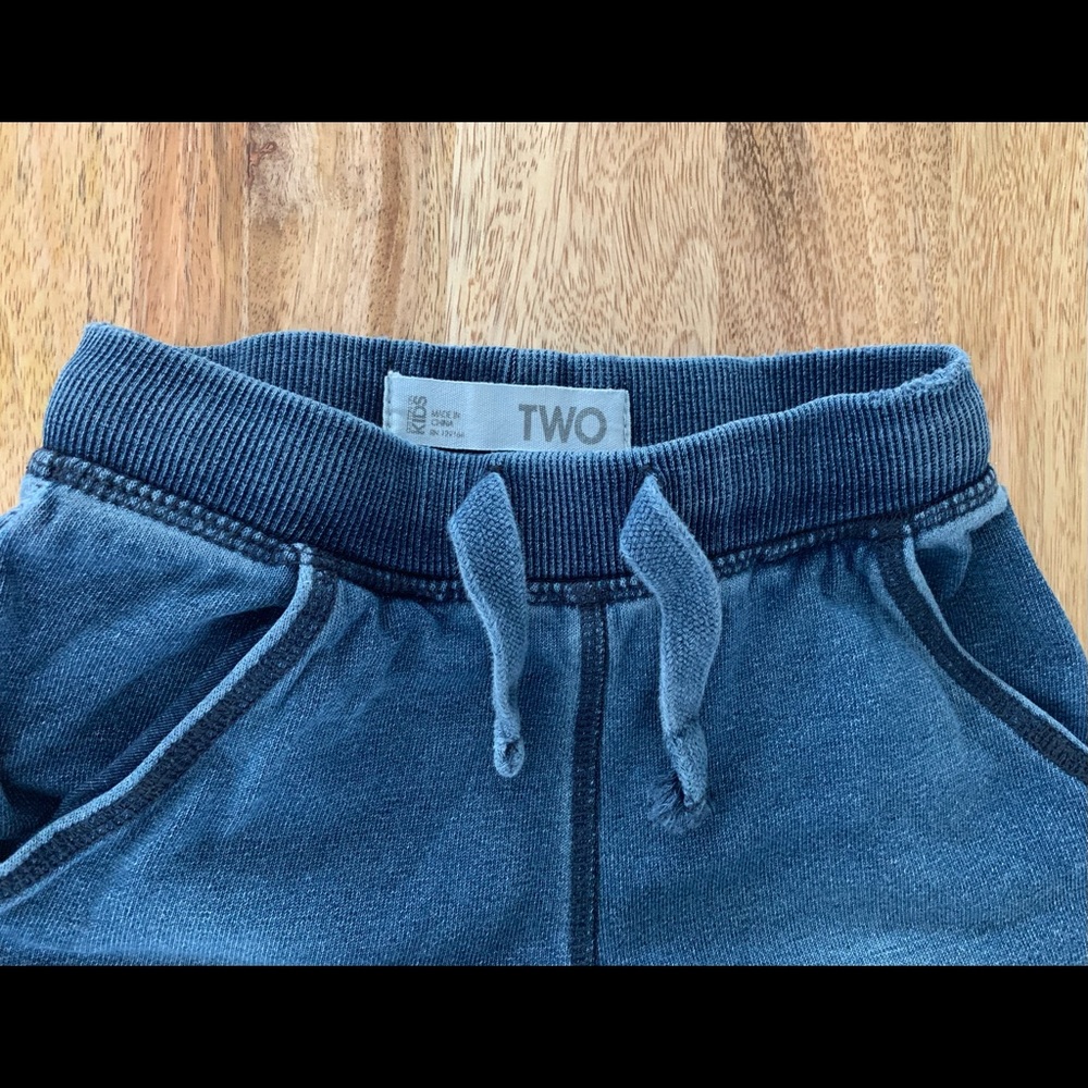 Toddler boys jogger pants from Cotton On Size2